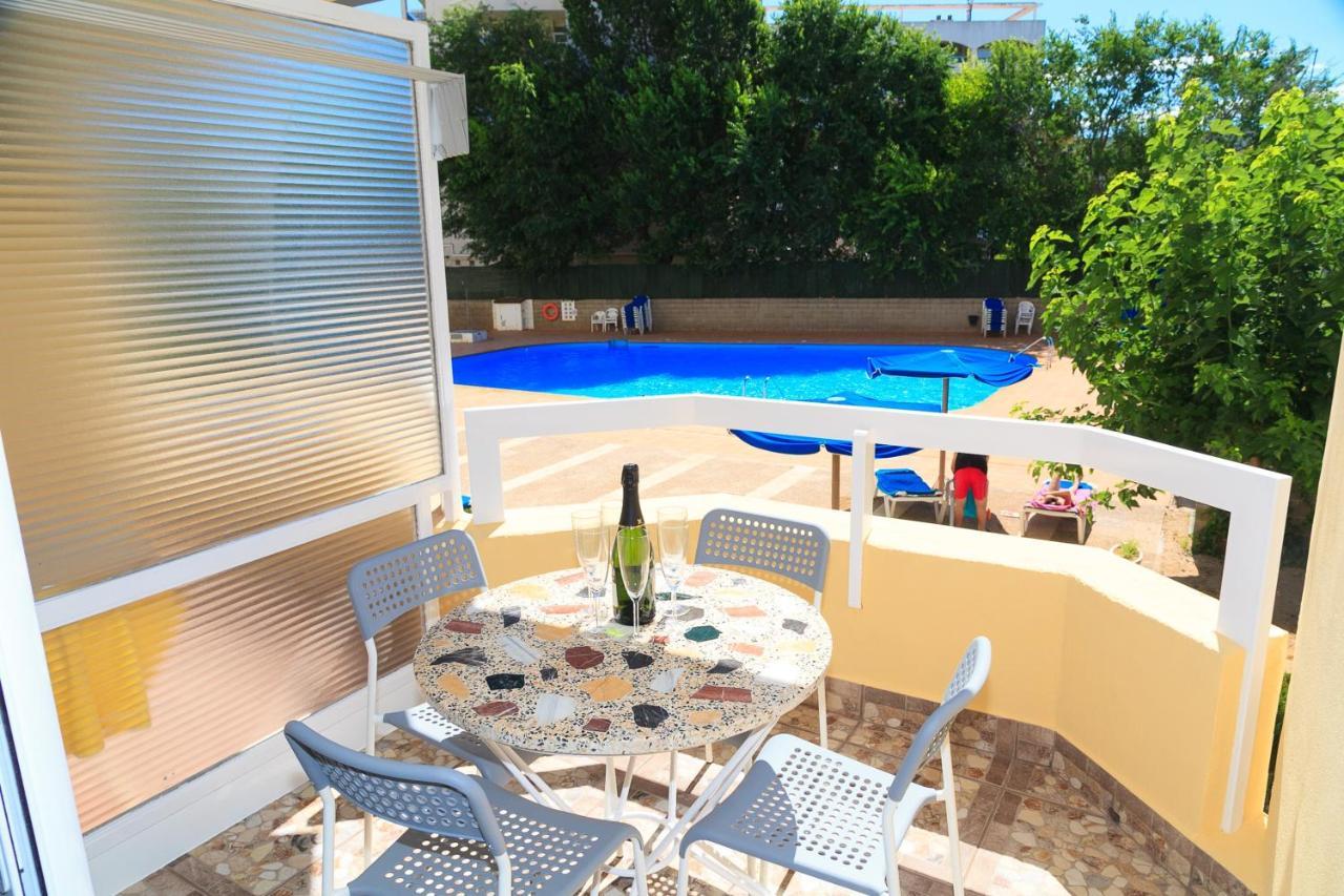 Uhc Alboran Apartments Salou Exteriér fotografie